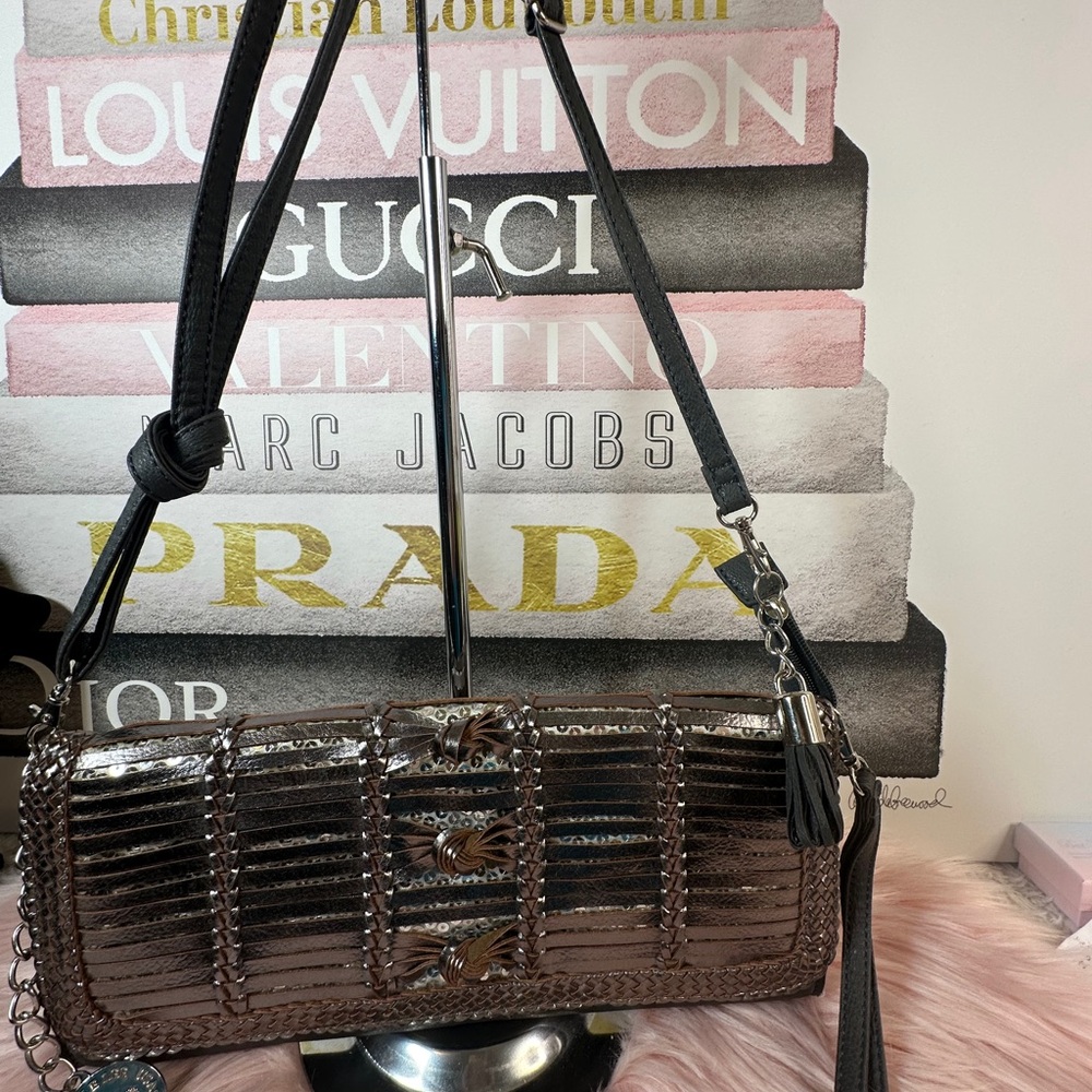 Nicole Lee gray leather purse, Elegant  Designer Shoulder Bag